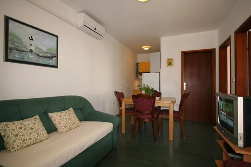 Apartment Ruzmarin Silo
